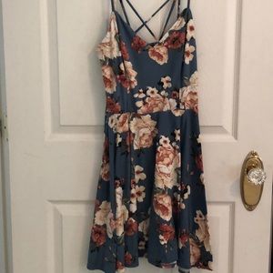 Floral dress with criss cross back